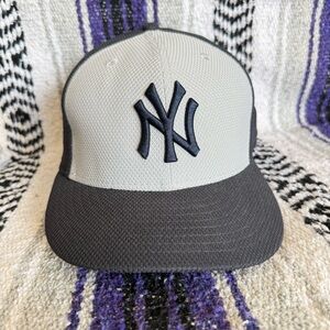 New York Yankees New Era 59FIFTY MLB Grey Blue Fitted Hat Cap - Size 7 1/2